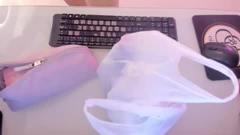    online show from 11/30/25, 12:20