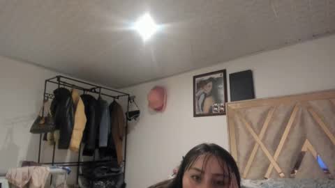 mia kaneee online show from 10/02/25, 12:17