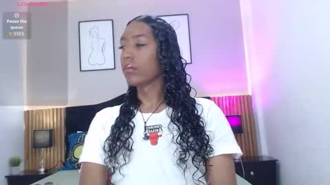 Mia online show from 02/16/26, 01:07