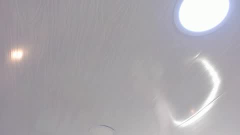 Mia online show from 10/30/25, 02:35