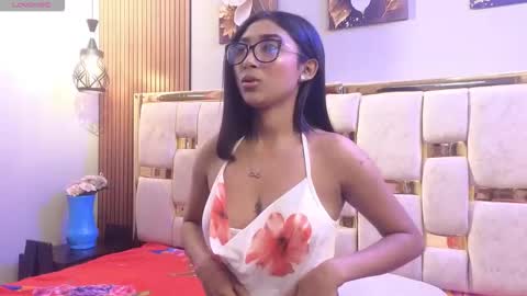 Snapshot of mia_konor06 chatting on 05/05/26, 10:56 Mia. online show from 05/05/26, 10:56