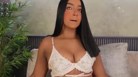 mia_lacy online show from 02/13/26, 10:39