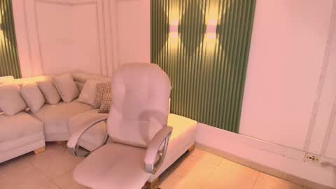 Mia Lane online show from 03/26/26, 08:58