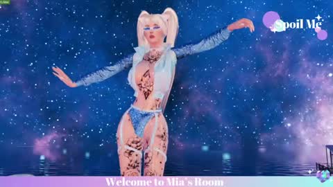 Mia online show from 04/21/26, 04:23