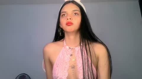 Snapshot of mia_lucy_21 chatting on 06/26/26, 04:50 mia lucy 21 online show from 06/26/26, 04:50