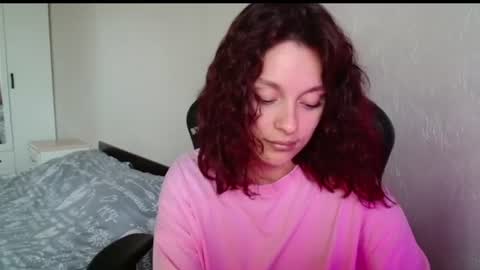 mia_luiza online show from 06/16/26, 09:34