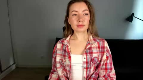 Mia online show from 02/28/26, 07:53