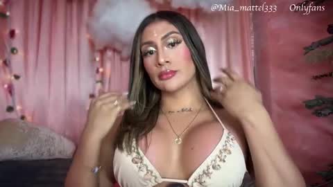 Snapshot of mia_mattel chatting on 12/05/25, 07:39 333 online show from 12/05/25, 07:39