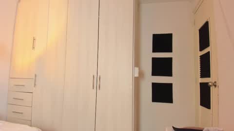 Mia Nevaeh - follow me online show from 03/08/25, 08:46