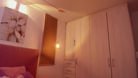 Mia Nevaeh - follow me online show from 09/11/25, 08:42