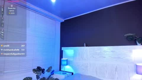 Mia online show from 02/03/26, 06:22