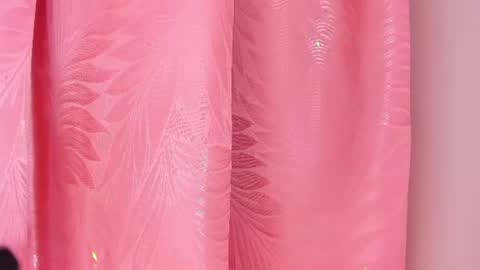 mia_nova5 online show from 07/02/26, 12:00