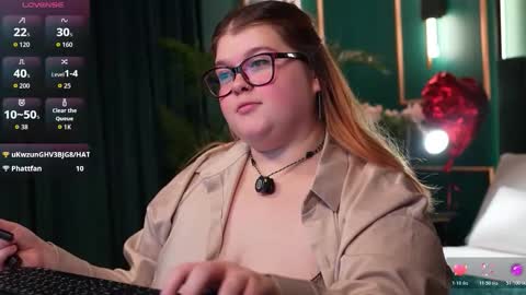 Sweet Mia online show from 02/10/26, 05:39