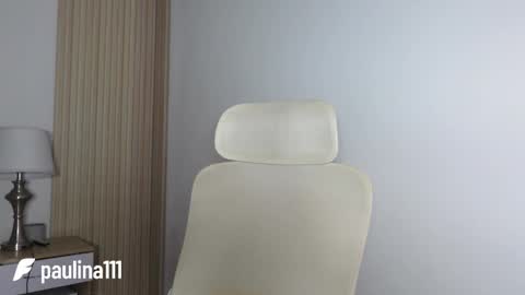 Instagram Nelyiramirez online show from 12/22/25, 03:36