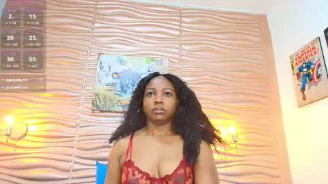 Mariana online show from 10/26/25, 04:13