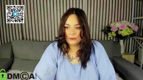 Mia online show from 10/16/25, 01:06