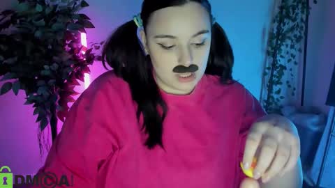 Mia online show from 02/20/26, 06:19