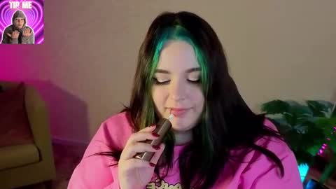 Mia online show from 03/07/26, 11:35