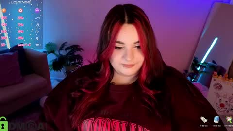 Mia online show from 05/22/26, 01:13