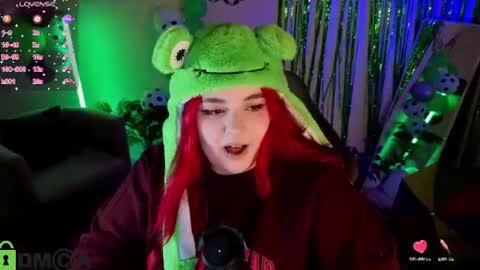 Snapshot of mia_r0ss chatting on 06/18/26, 01:06 Mia online show from 06/18/26, 01:06