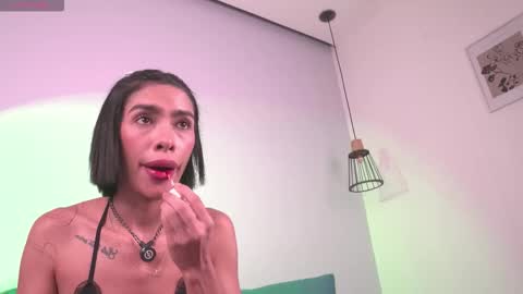 Mia Reeves online show from 03/05/26, 06:48