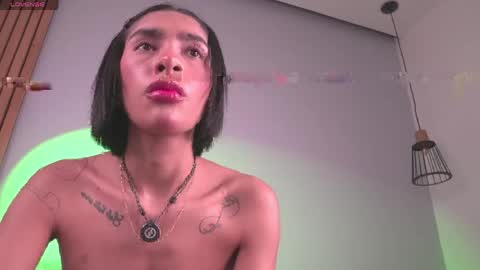 Mia Reeves online show from 04/15/26, 06:04