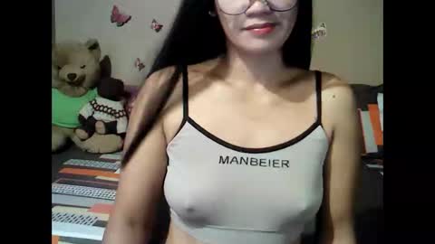 mia_rein online show from 03/23/26, 03:32