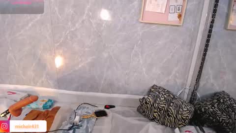 mia reys online show from 03/03/26, 12:22