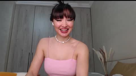 Snapshot of mia_rie chatting on 06/08/26, 04:24 Mia Rie online show from 06/08/26, 04:24