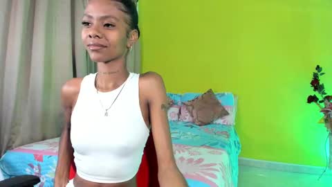 Snapshot of mia_rissi chatting on 10/08/25, 02:58 Mia online show from 10/08/25, 02:58