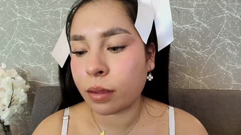 Snapshot of mia_roux13 chatting on 01/12/25, 10:12 Mia Roux online show from 01/12/25, 10:12