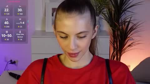 Mia online show from 11/24/25, 06:13