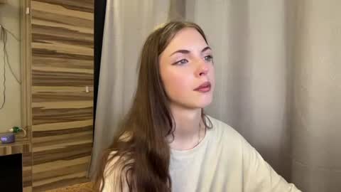 Mia online show from 07/20/26, 06:06