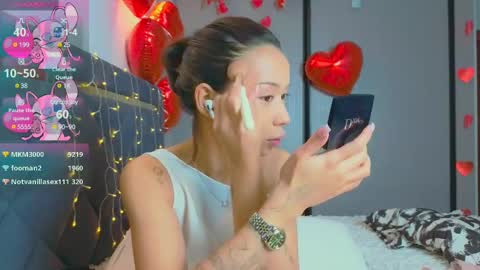 Mia online show from 02/15/25, 12:43