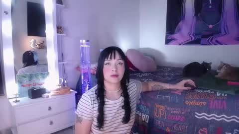 Mia  online show from 01/17/26, 02:16