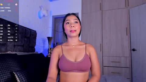 Mia steele online show from 06/01/26, 07:59