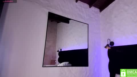 mia_torner_11 online show from 03/18/26, 11:46