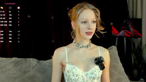 Mia online show from 01/15/25, 07:01