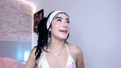 mia_velveet online show from 04/18/26, 07:07