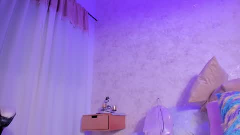 mia_vy online show from 02/28/26, 03:51