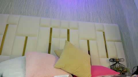 Snapshot of mia_vy chatting on 05/05/26, 03:03 mia_vy online show from 05/05/26, 03:03