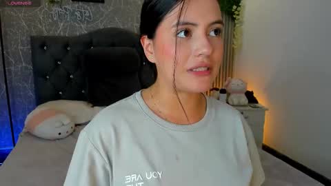 Snapshot of miaa_013 chatting on 02/05/26, 07:51 baby miaa online show from 02/05/26, 07:51