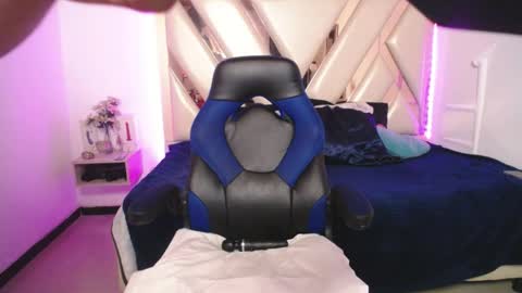 MIA online show from 04/22/26, 08:50