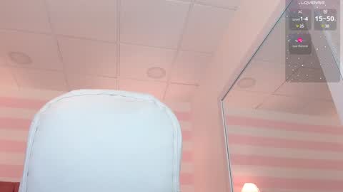 Mia online show from 01/17/25, 02:50