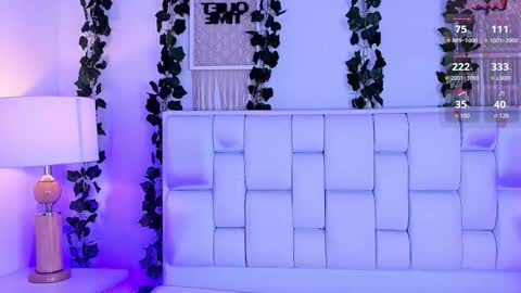 Mia online show from 01/16/26, 11:25