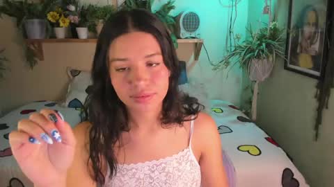 Snapshot of miaa_rose__ chatting on 05/27/26, 09:01 Miaa online show from 05/27/26, 09:01