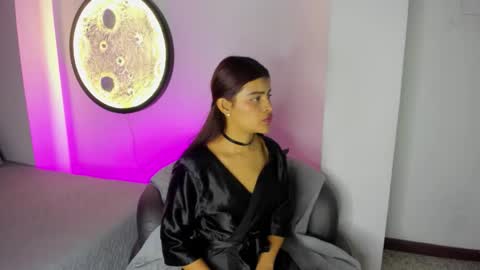 Snapshot of miaa_rosse_23 chatting on 09/28/25, 11:37 Mia online show from 09/28/25, 11:37