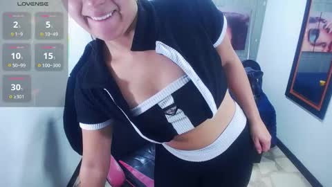       online show from 11/25/25, 04:18