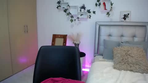 miaa_star_1x online show from 11/15/25, 11:40