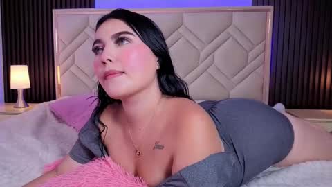 Miaa Farrel online show from 02/23/26, 07:11